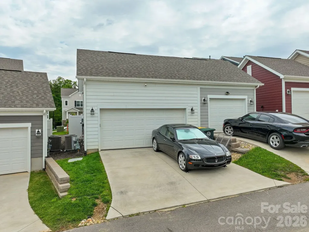 58 Walnut Springs Drive Asheville NC 28804