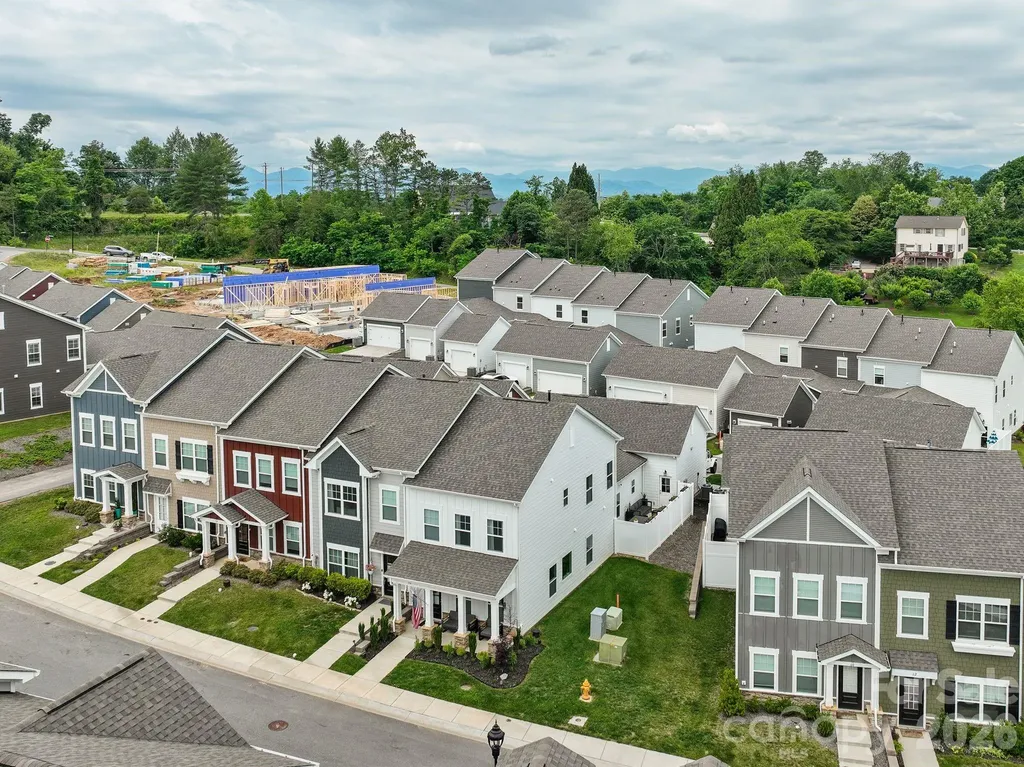 58 Walnut Springs Drive Asheville NC 28804