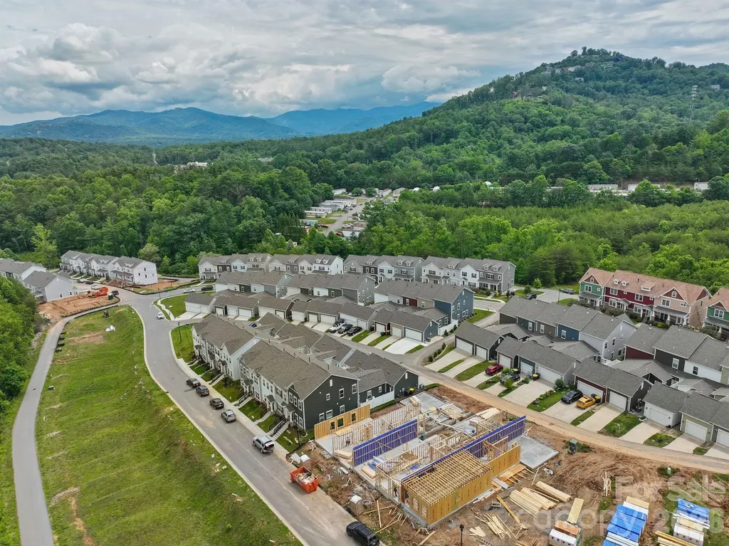 58 Walnut Springs Drive Asheville NC 28804