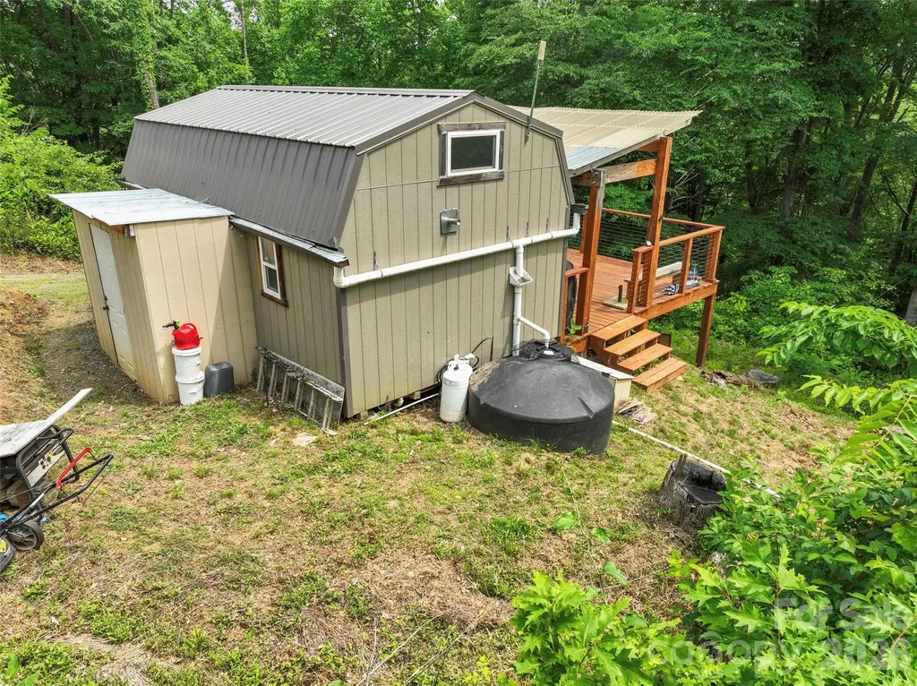 555 Logans Ridge Drive Marshall NC 28753