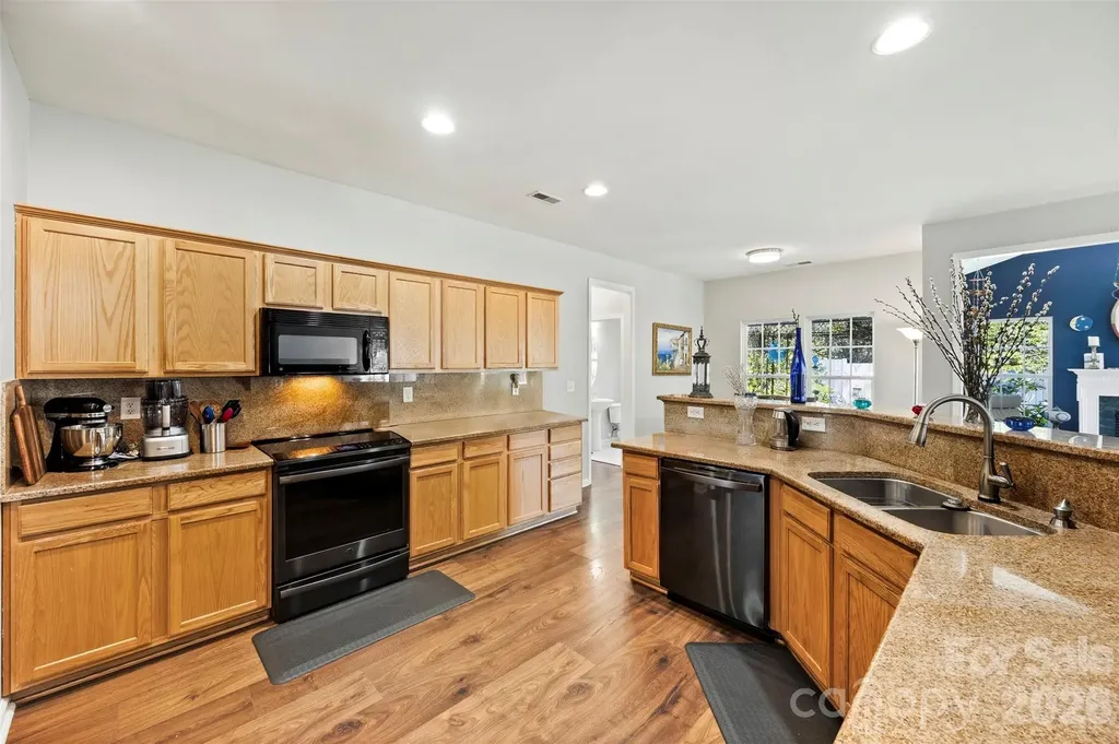 11719 Royal Castle Court Charlotte NC 28277