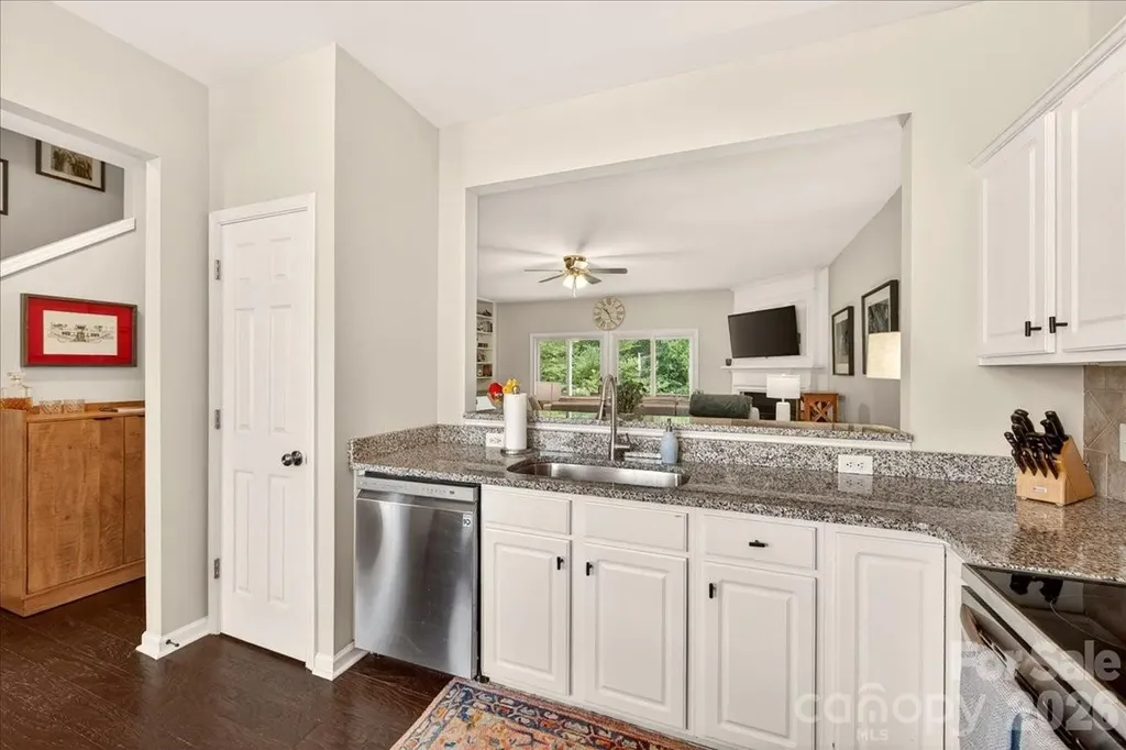 5441 Werburgh Street Charlotte NC 28209