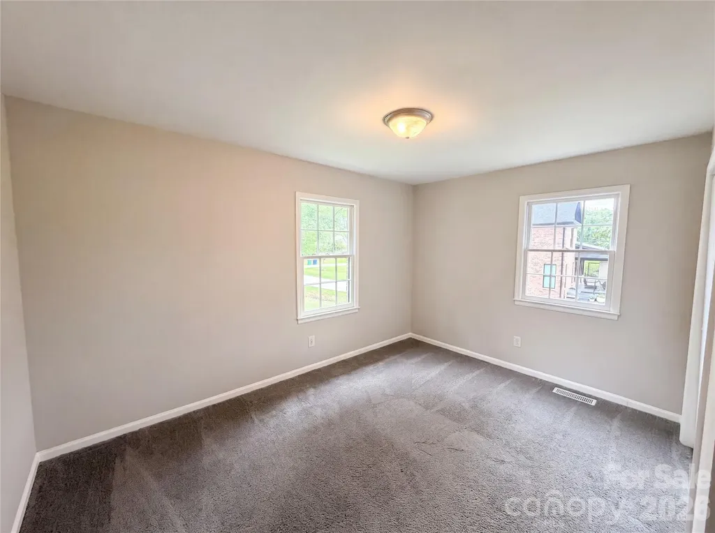 141 Greenbriar Drive Matthews NC 28104