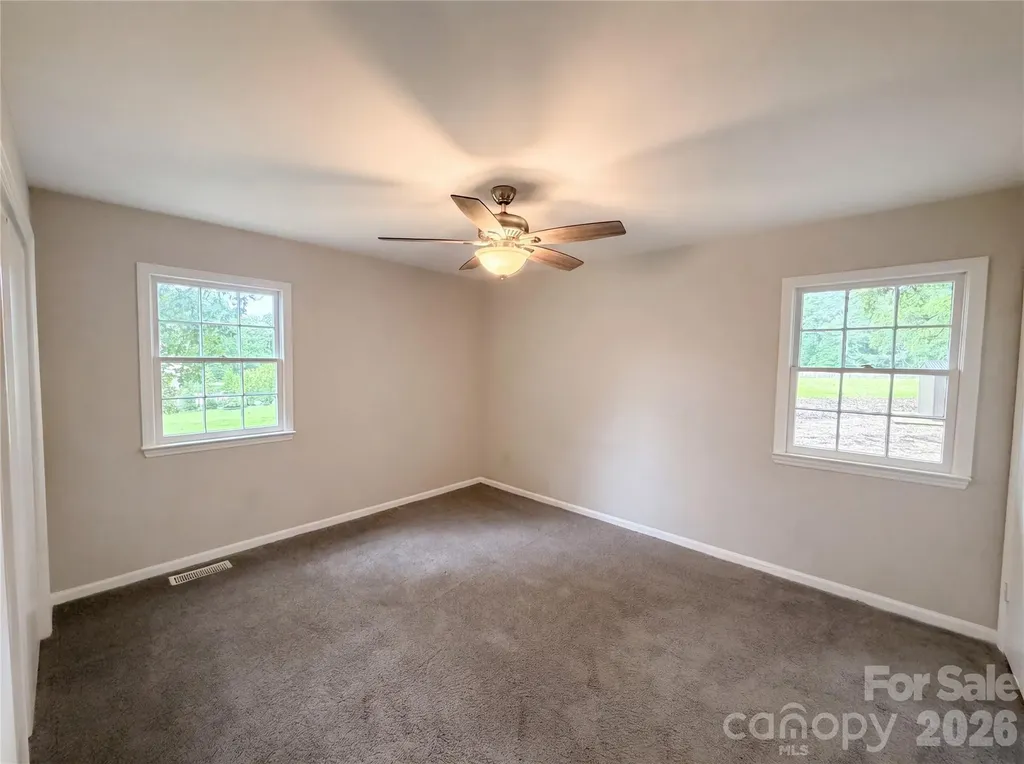 141 Greenbriar Drive Matthews NC 28104
