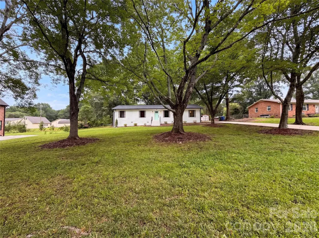 141 Greenbriar Drive Matthews NC 28104