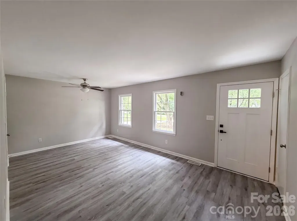 141 Greenbriar Drive Matthews NC 28104