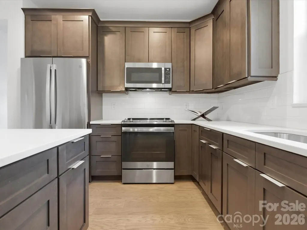 129 S Gardner Avenue Charlotte NC 28208