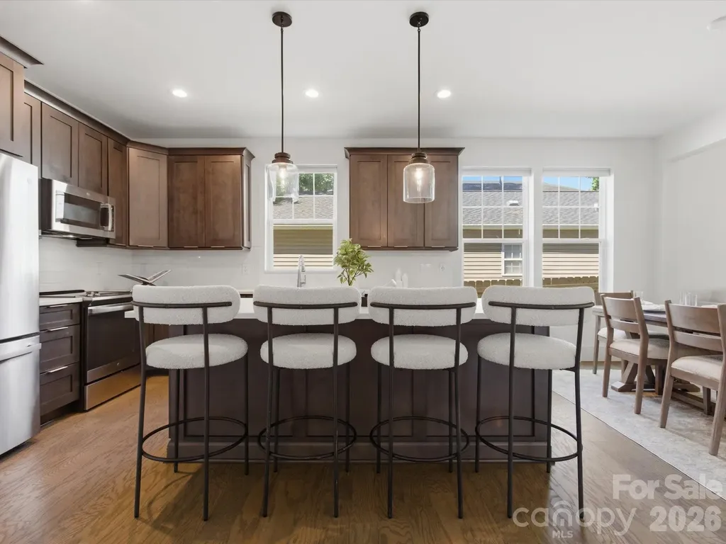 129 S Gardner Avenue Charlotte NC 28208