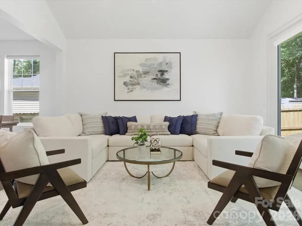 129 S Gardner Avenue Charlotte NC 28208