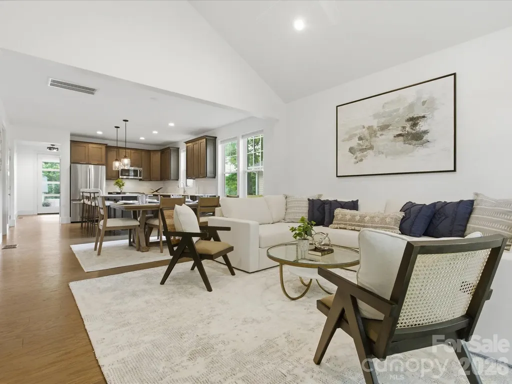 129 S Gardner Avenue Charlotte NC 28208