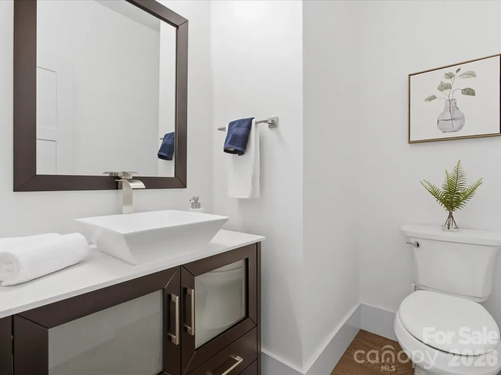 129 S Gardner Avenue Charlotte NC 28208