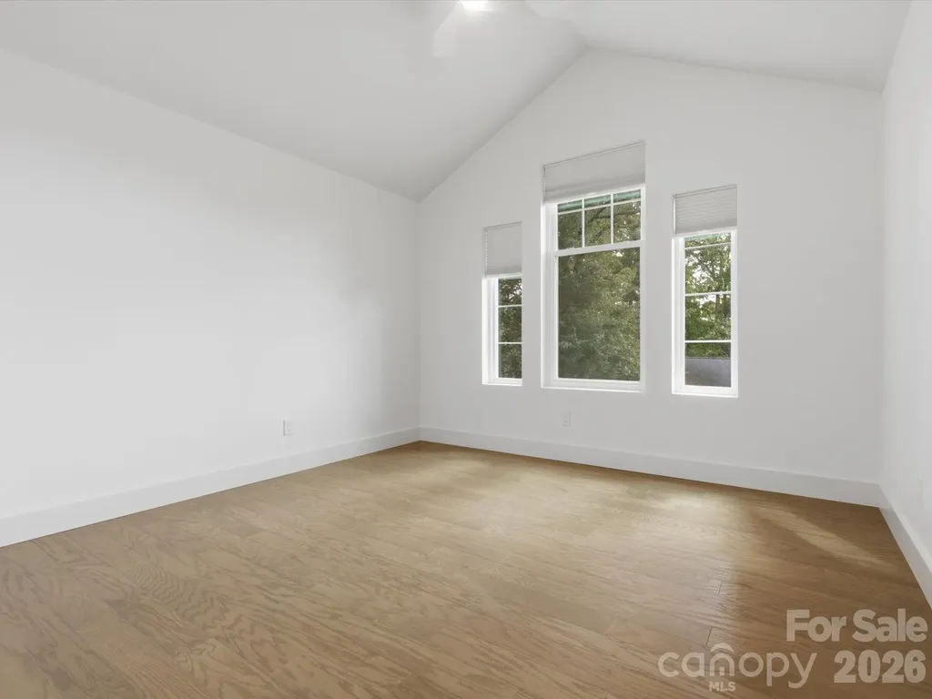 129 S Gardner Avenue Charlotte NC 28208