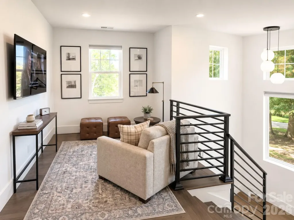 129 S Gardner Avenue Charlotte NC 28208