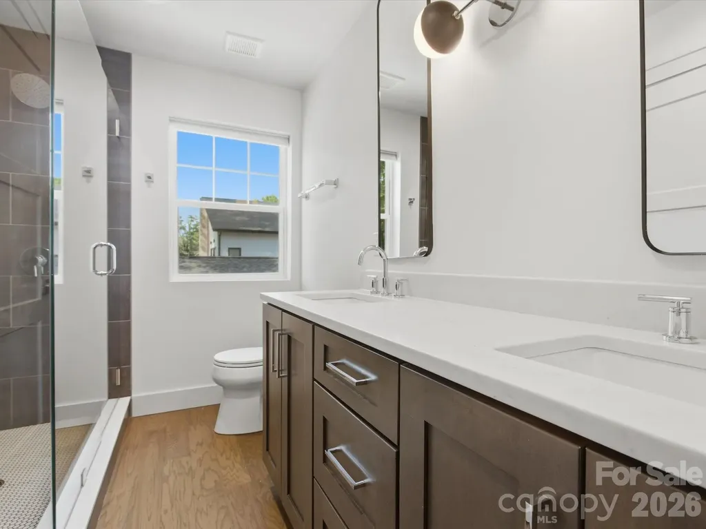 129 S Gardner Avenue Charlotte NC 28208