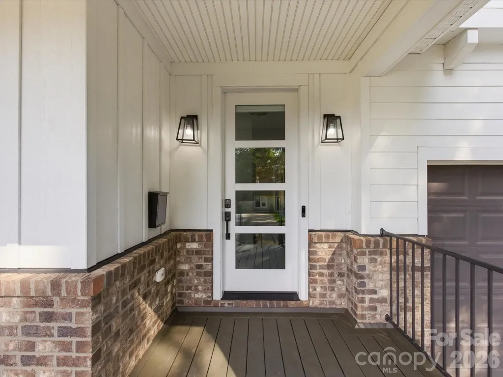 129 S Gardner Avenue Charlotte NC 28208