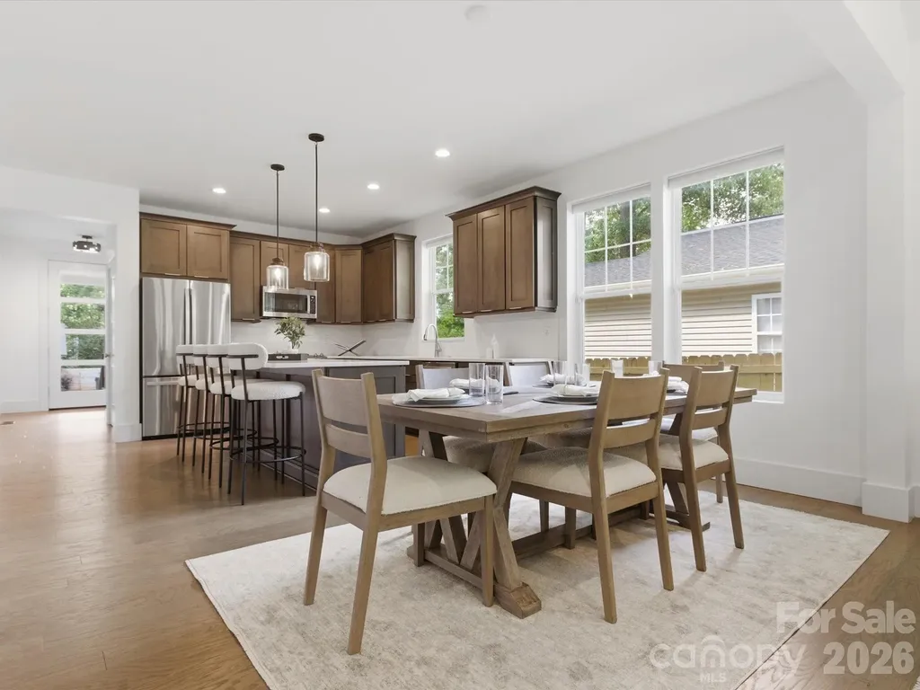 129 S Gardner Avenue Charlotte NC 28208