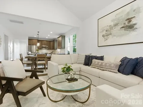 129 S Gardner Avenue Charlotte NC 28208