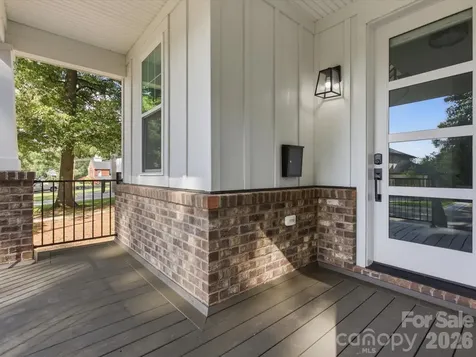 129 S Gardner Avenue Charlotte NC 28208