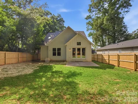 129 S Gardner Avenue Charlotte NC 28208