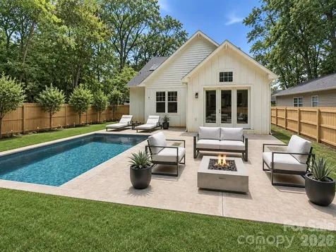 129 S Gardner Avenue Charlotte NC 28208