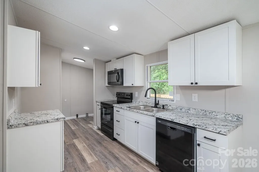 3462 Eaker Road Cherryville NC 28021