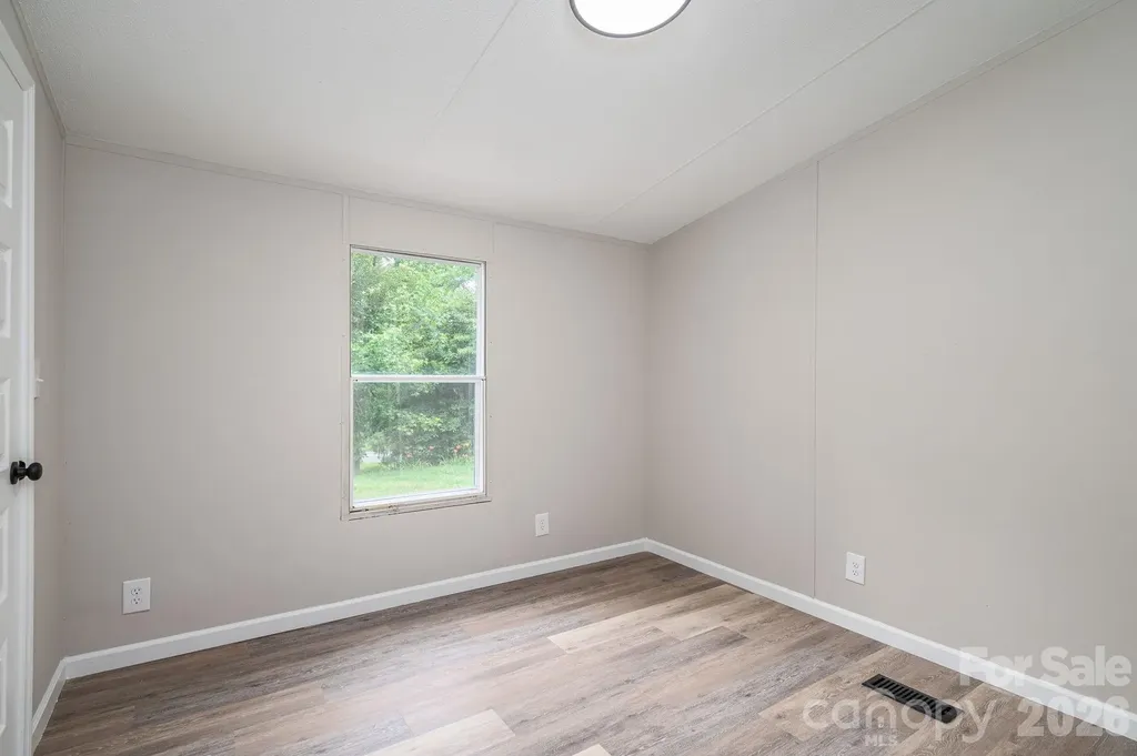 3462 Eaker Road Cherryville NC 28021