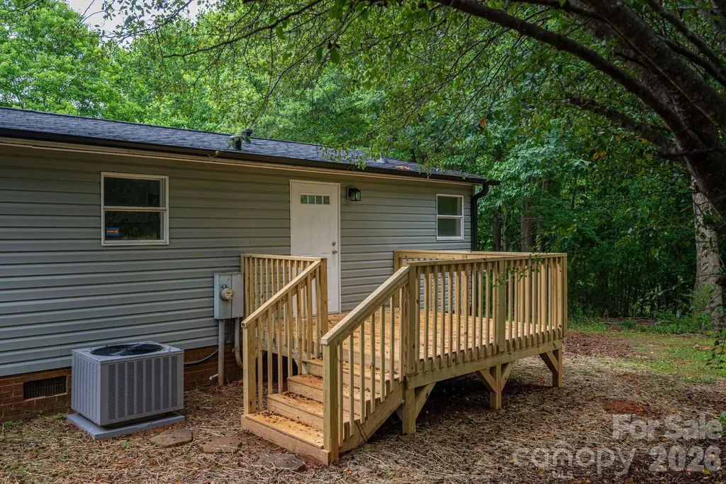 3462 Eaker Road Cherryville NC 28021