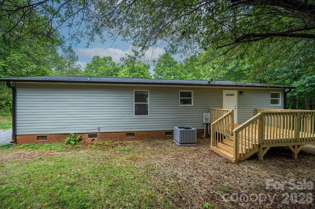 3462 Eaker Road Cherryville NC 28021