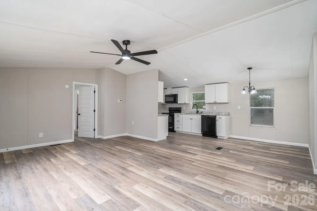 3462 Eaker Road Cherryville NC 28021
