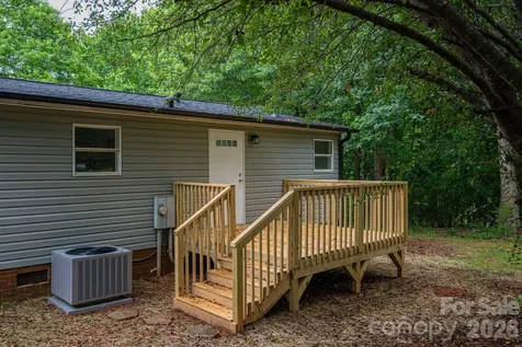 3462 Eaker Road Cherryville NC 28021