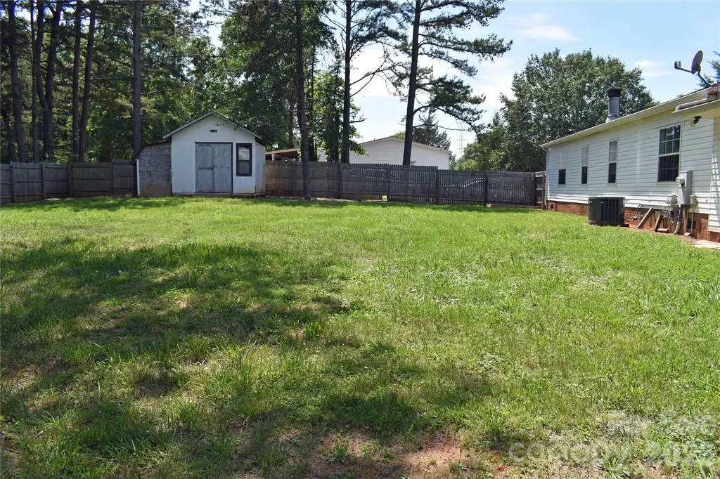 2024 Poarch Road Lincolnton NC 28092