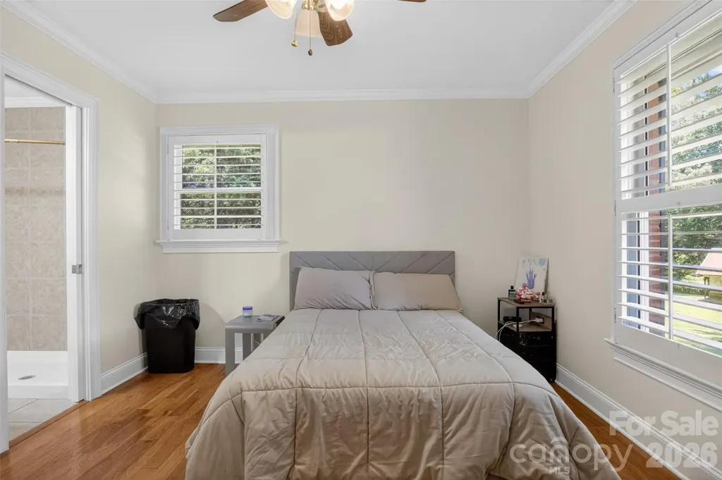 8234 Dennis Road Charlotte NC 28227