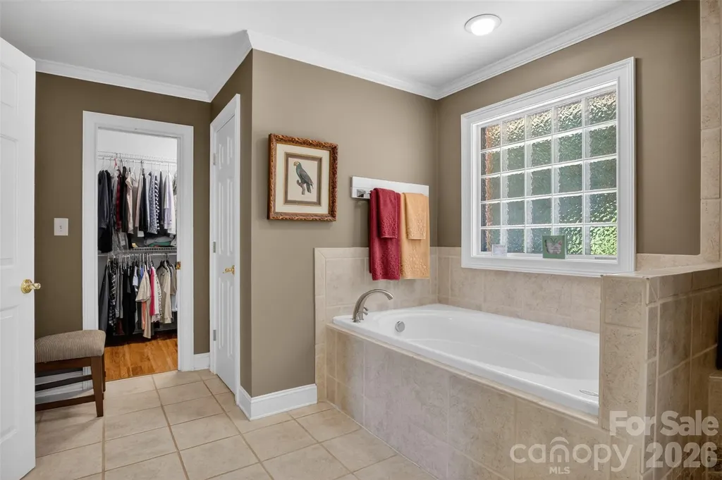 8234 Dennis Road Charlotte NC 28227