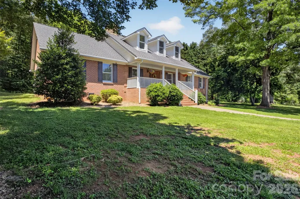 8234 Dennis Road Charlotte NC 28227