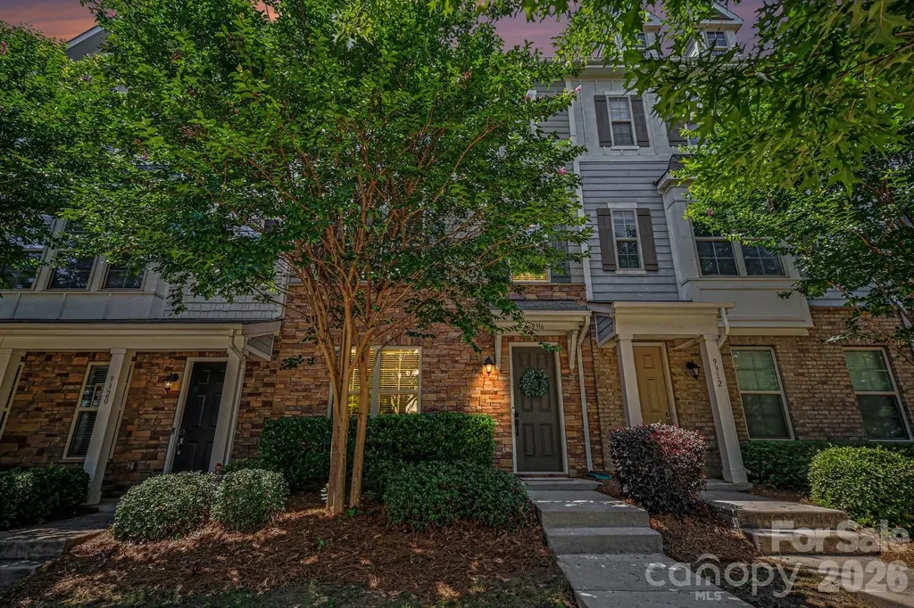 9316 Ainslie Downs Street Charlotte NC 28273