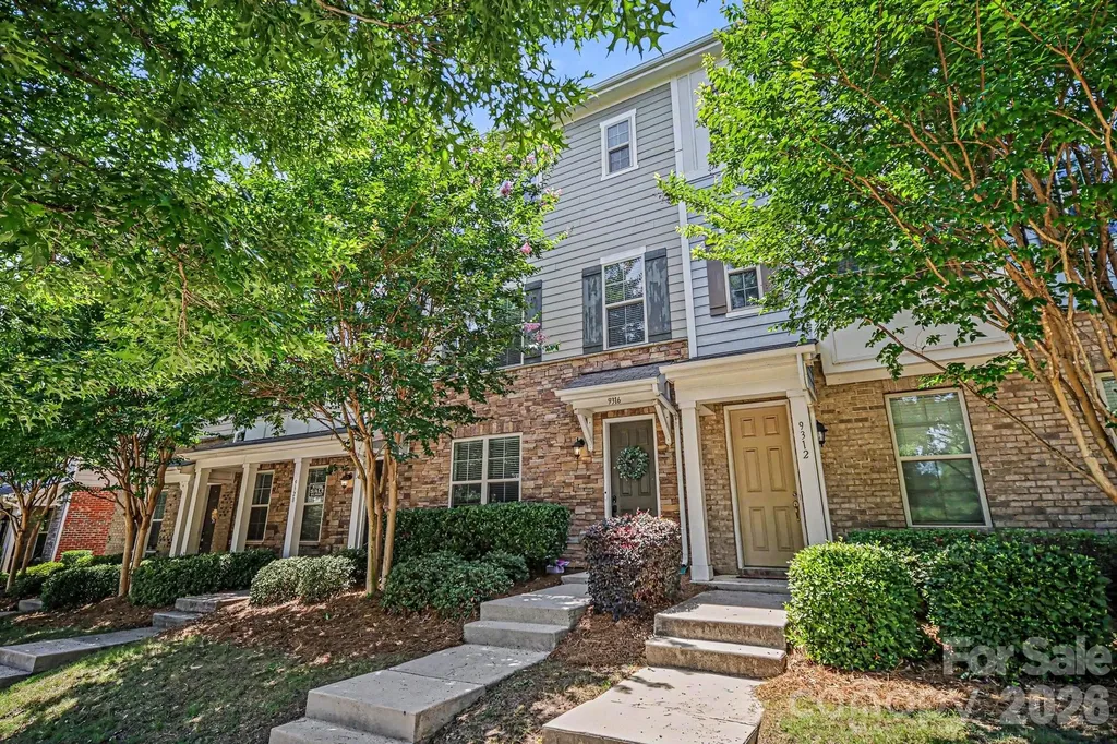 9316 Ainslie Downs Street Charlotte NC 28273