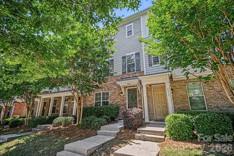 9316 Ainslie Downs Street Charlotte NC 28273