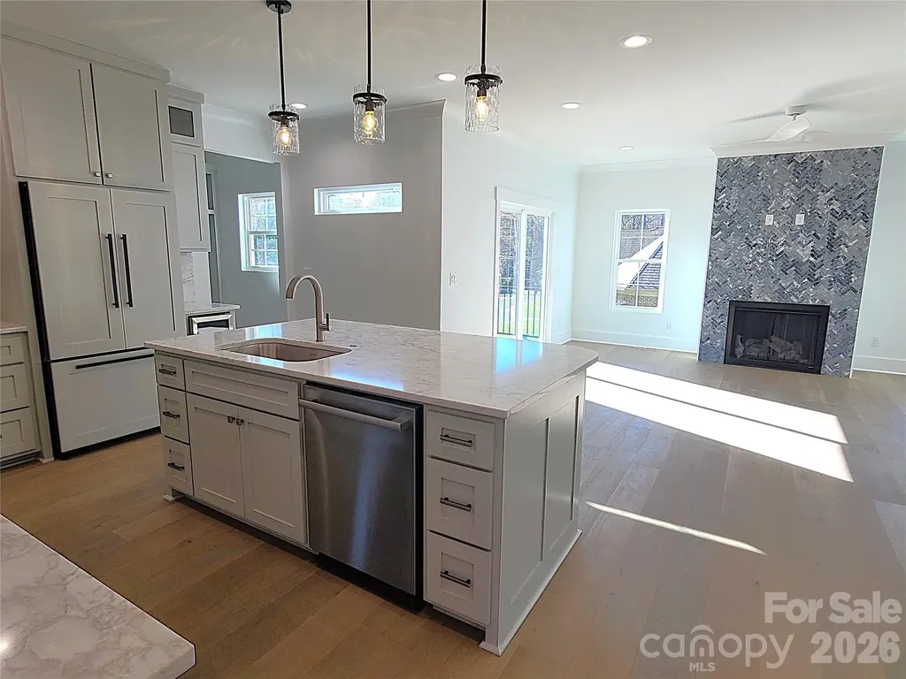 405 19th Avenue Circle NW Hickory NC 28601