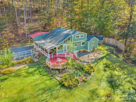 226 Fish Pond Lane Burnsville NC 28714