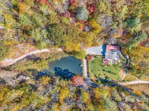 226 Fish Pond Lane Burnsville NC 28714