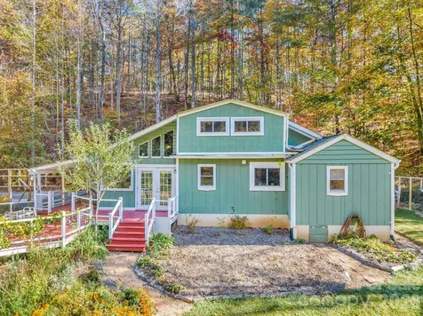 226 Fish Pond Lane Burnsville NC 28714