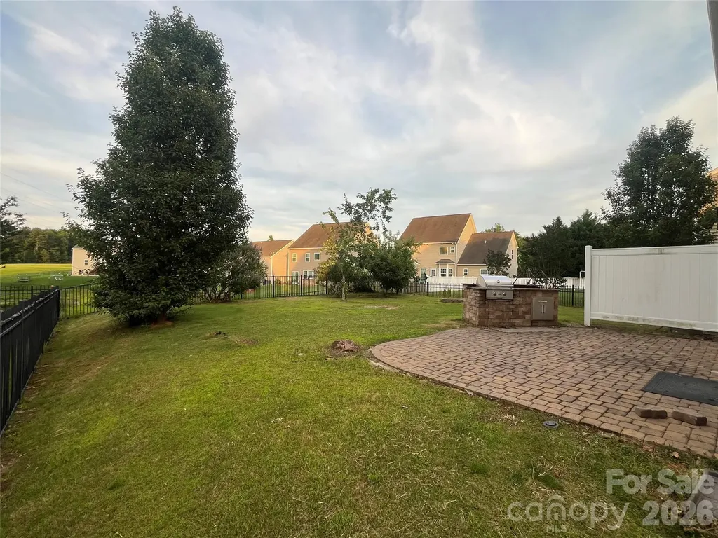 9281 Perseverance Drive Harrisburg NC 28075