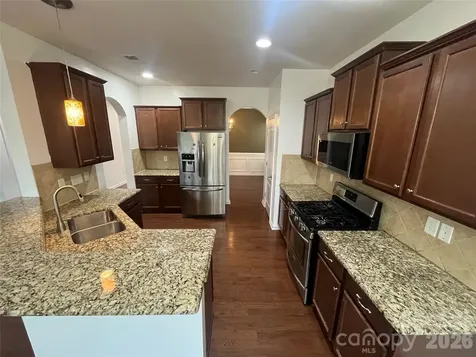 9281 Perseverance Drive Harrisburg NC 28075