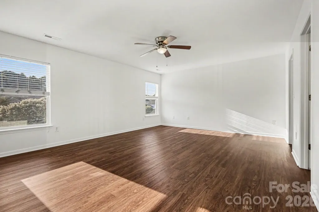4615 Potters Glen Road Charlotte NC 28269