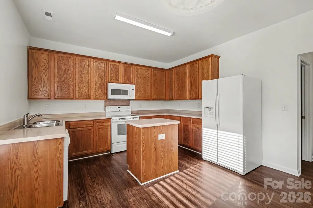 4615 Potters Glen Road Charlotte NC 28269