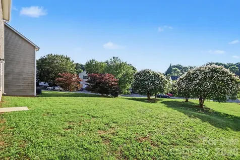4615 Potters Glen Road Charlotte NC 28269