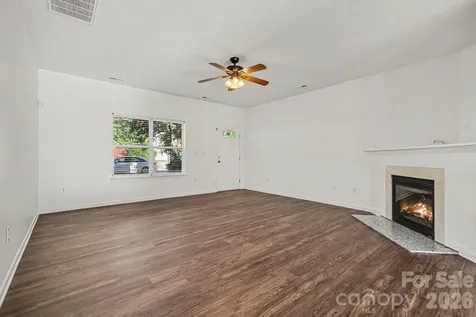 4615 Potters Glen Road Charlotte NC 28269