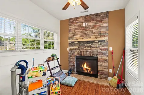 964 Mathis Avenue Salisbury NC 28146