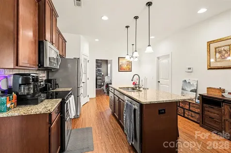 964 Mathis Avenue Salisbury NC 28146