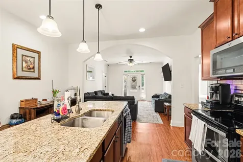 964 Mathis Avenue Salisbury NC 28146